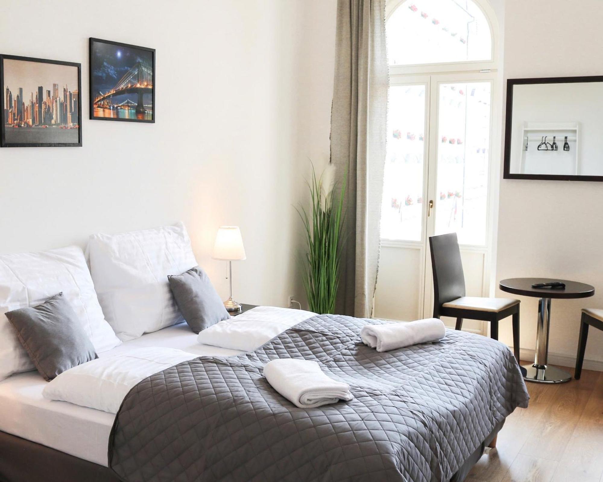Rose Suites And Rooms Praha Eksteriør bilde