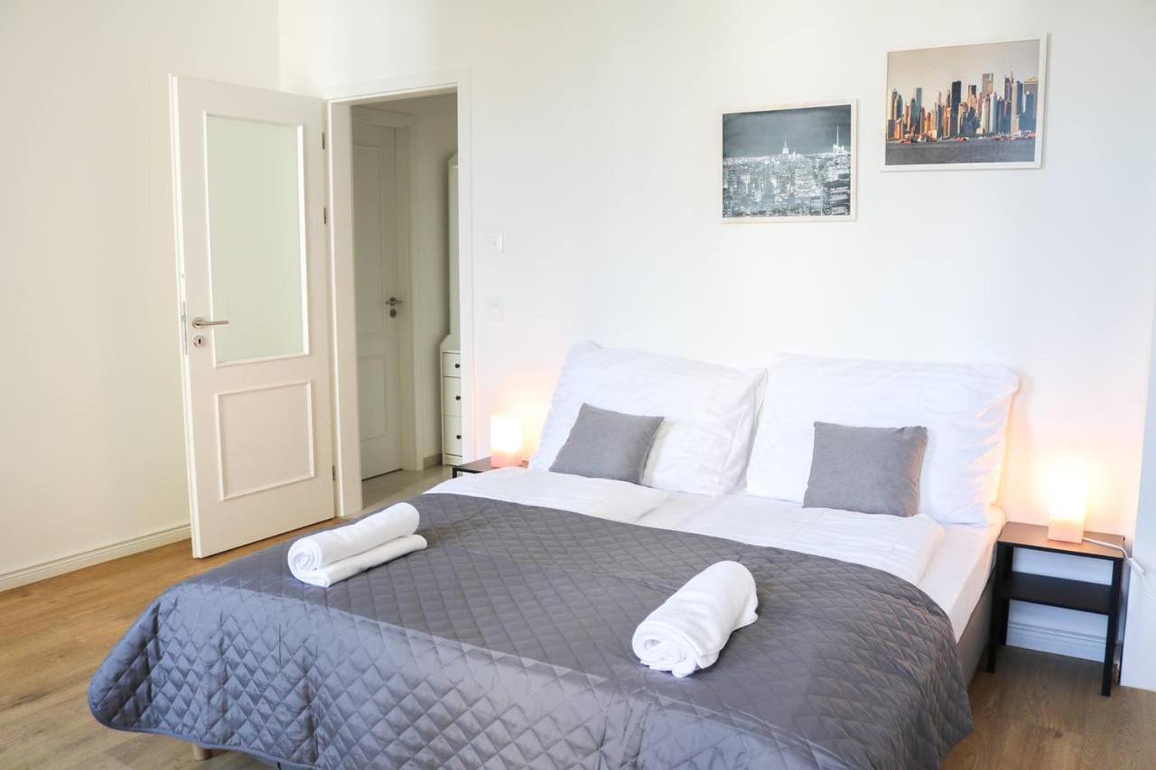Rose Suites And Rooms Praha Eksteriør bilde